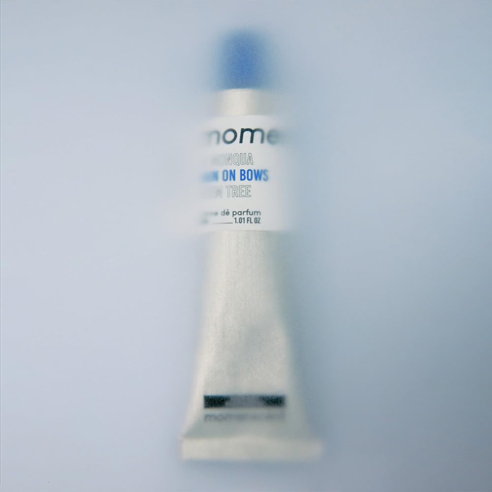 LE MONQUA Moisturizing Cream Perfume 1.01 fl oz - Hydrating Hand Treatment with Hyaluronic Acid & Vitamin B5, Citrus & Sandalwood Scent