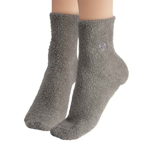 Earth Therapeutics Aloe Socks ? Infused w/Aloe Vera & Vitamin E ? Helps Dry Feet, Cracked Heels, Calluses ? Use with Lotion ? Grey/Confetti (2 Pairs)