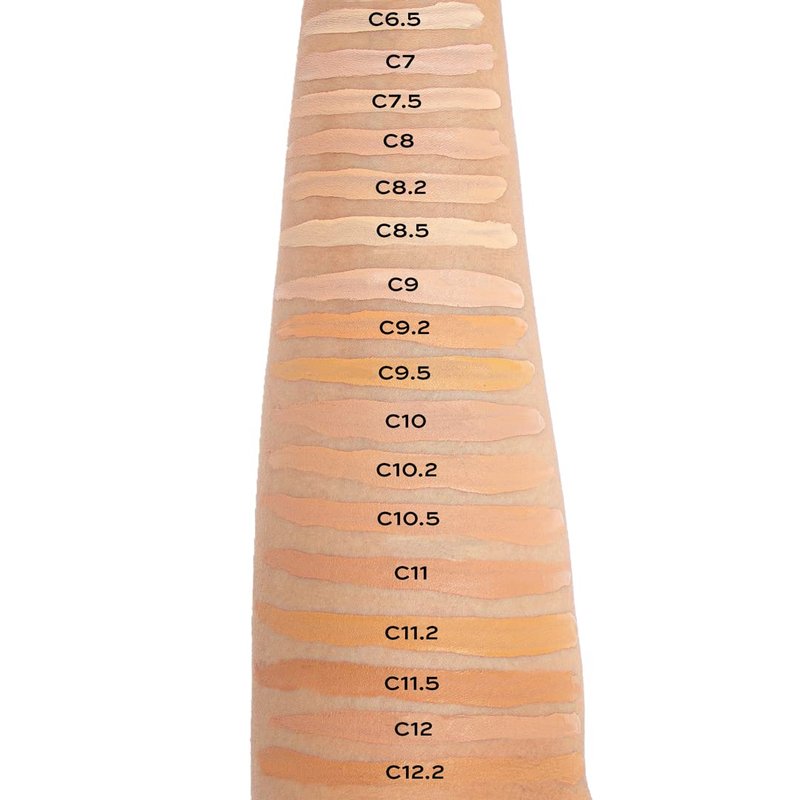Makeup Revolution Conceal and Define Foundation, Full Coverage & Matte Finish, F9.5 for Medium Skin Tones, Vegan & Cruelty-Free, 0.7 Fl Oz
