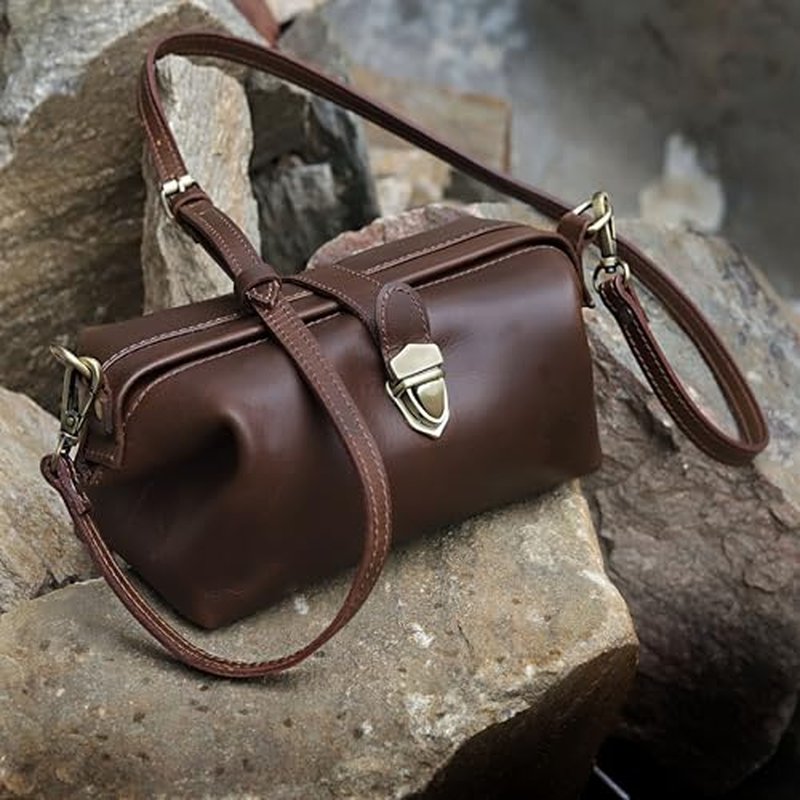 Premium Leather Cosmetic Bag for Women ? Large Capacity Travel Makeup Organizer Pouch with Handle & Shoulder Strap, Vanity Makeup Case, Durable Leather Bag & Cosmetic Organizer For Travel - Brown