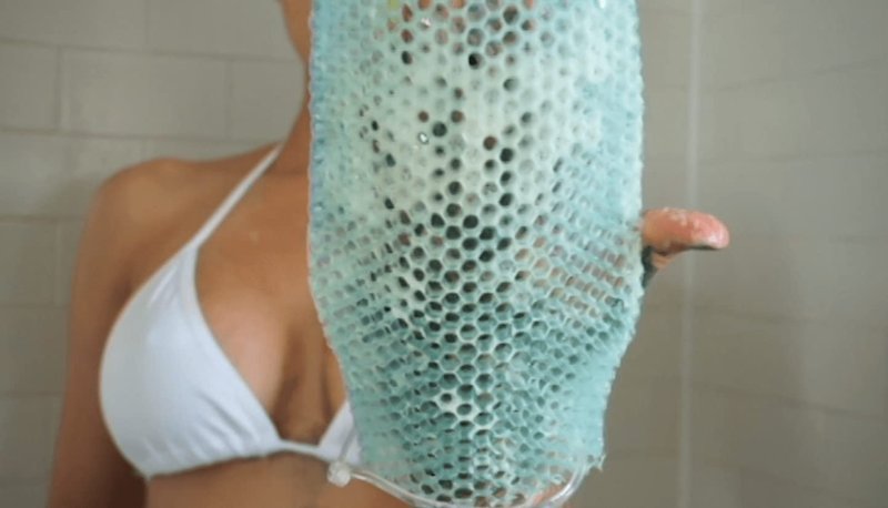 Supracor Stimulite Dual-Sided Bath Mitt - Lavender side (softer texture) Green side (firmer texture)