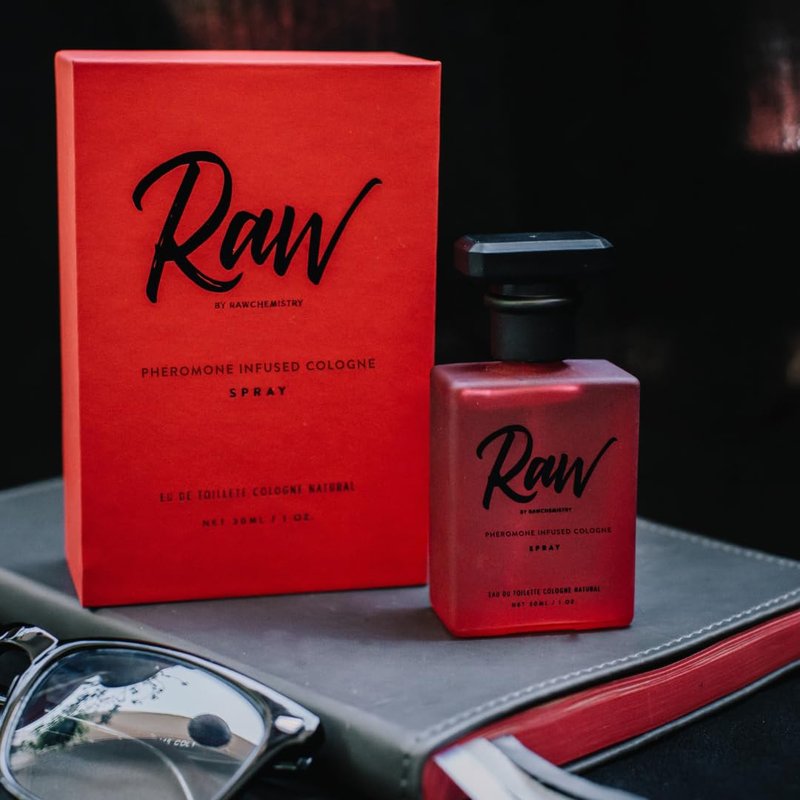 RawChemistry Raw Pheromone Infused Cologne for Men – Men's Cologne Spray Infused with Pheromones – Raw Fragrance for Men with Feromonas – Perfume con Feromonas para Hombre