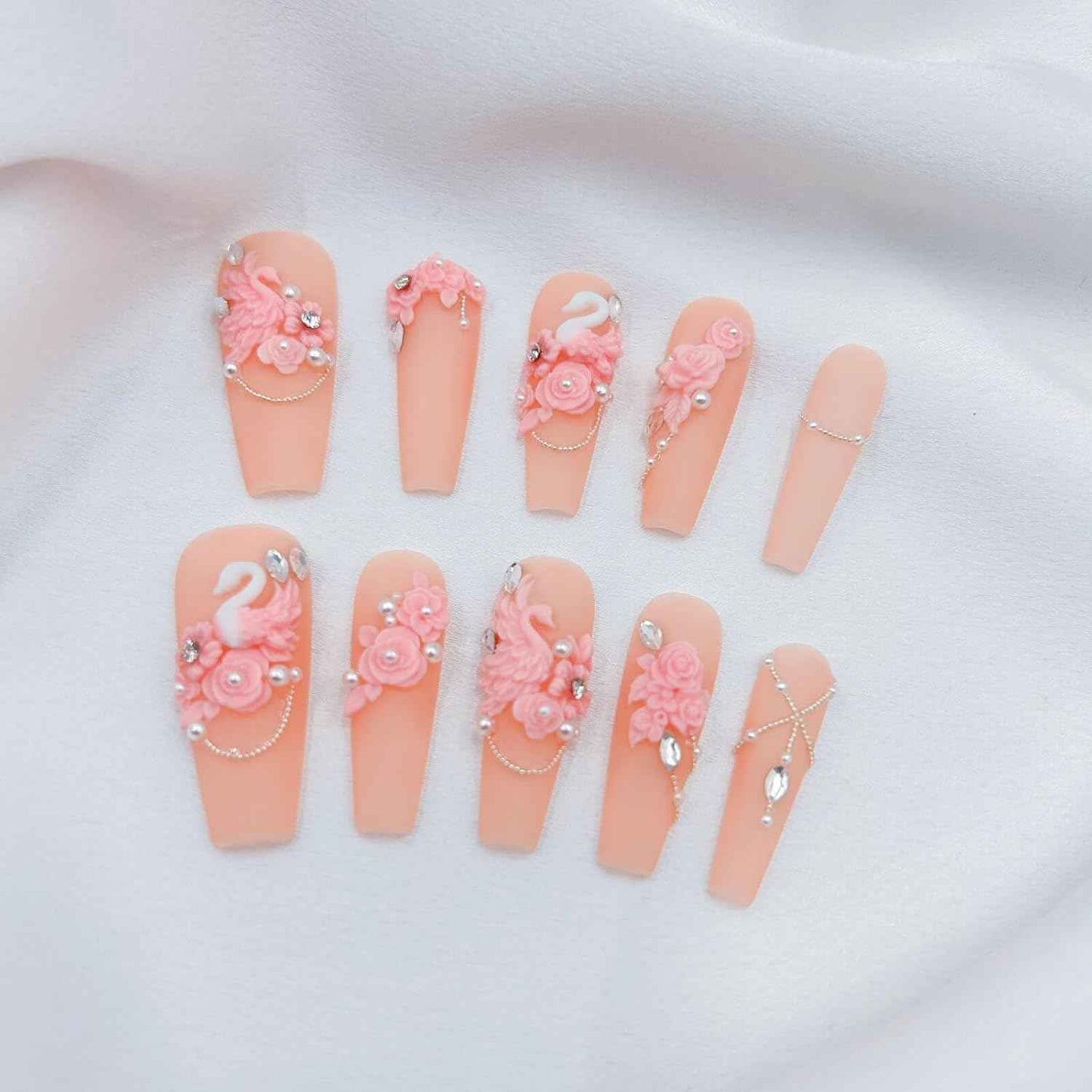 White Wedding 3D Flower Press-On Nails | Reusable Coffin Nails for Women - 20pcs (Pearl Romance, L)