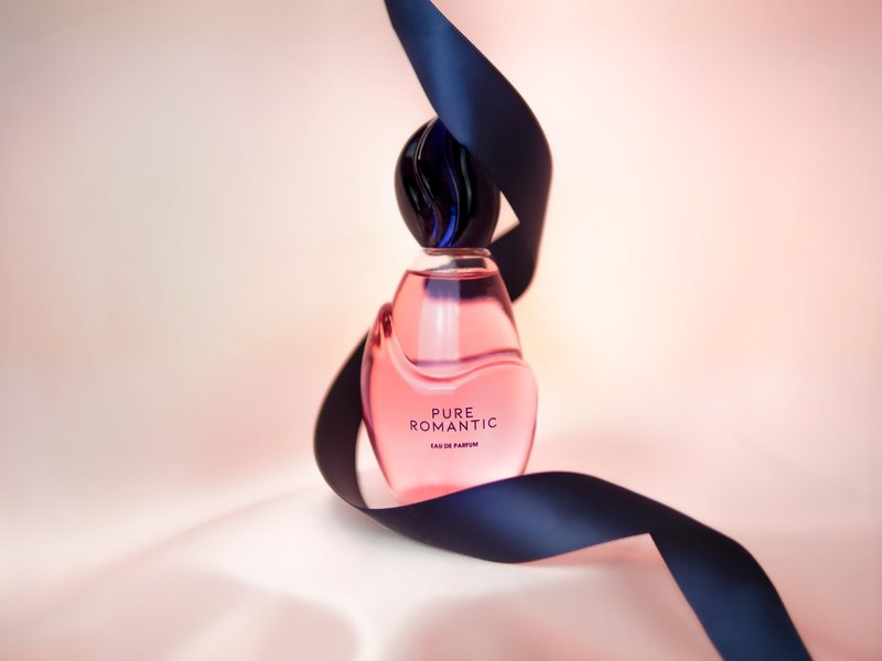 Jeanne Arthes - Pure Romantic Eau De Parfum - Spray Perfume for Women - Floral Fruity Scent - Notes of Bergamot, Orange Blossom, Blackcurrant - Made in France - 3.38 fl.oz