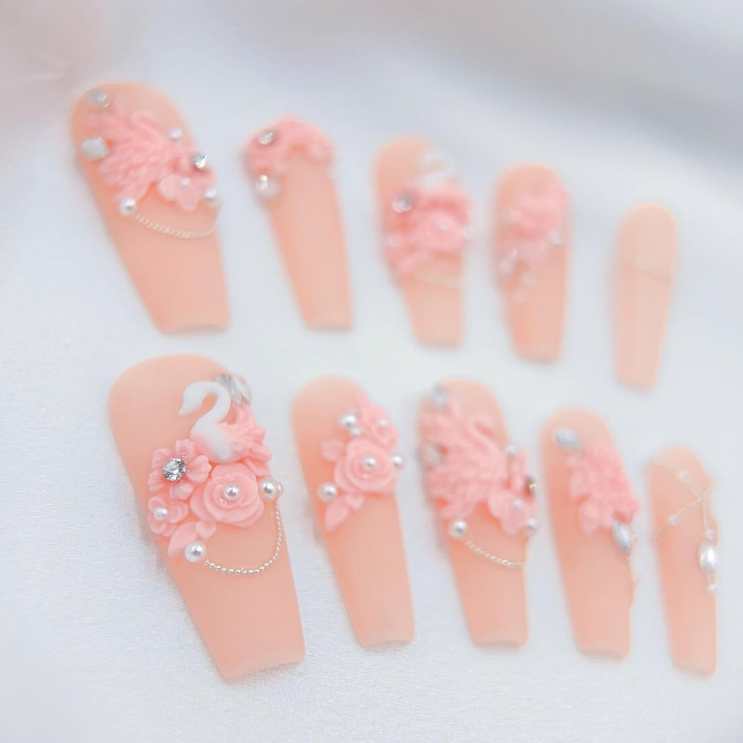 White Wedding 3D Flower Press-On Nails | Reusable Coffin Nails for Women - 20pcs (Pearl Romance, L)