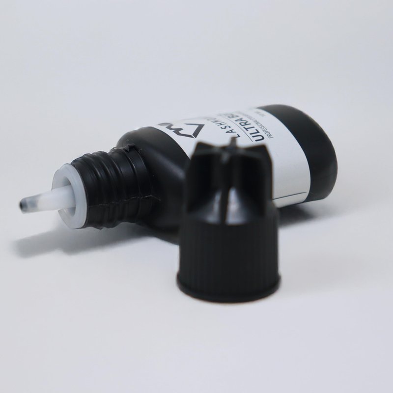 Lashmond Pro Strong Eyelash Extension Glue Ultra Black -Lash Adhesive (10 ml) / 2-3 Sec Drying time/Retention – 6 to 8 Weeks/Maximum Bonding Power/Black Adhesive for Semi-Permanent Extensions