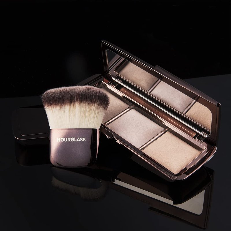 Hourglass Ambient Lighting Palette. Three-Shade Highlighting Palette for Your Best Complexion.Cruelty-Free and Vegan