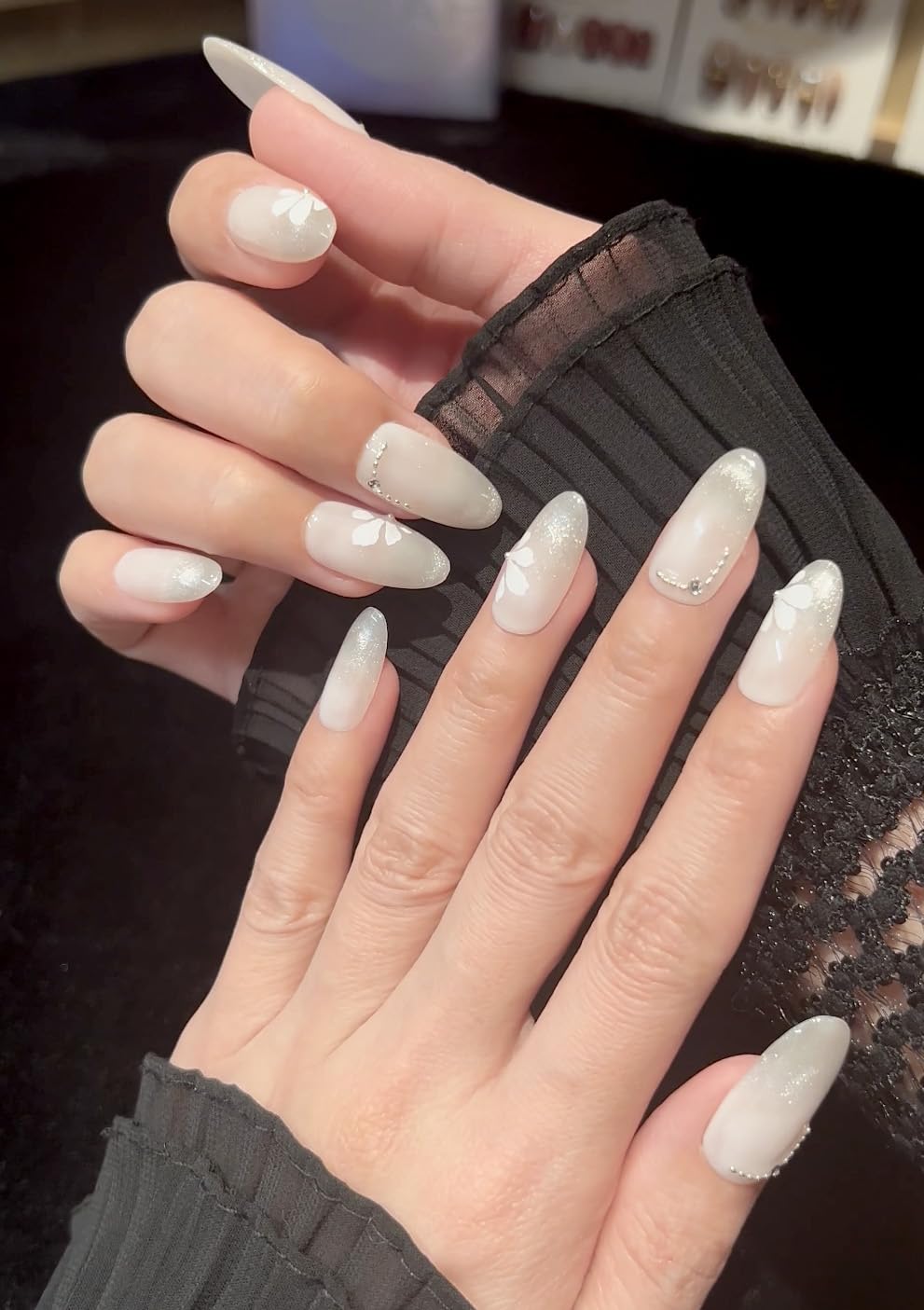 3D Sea Shell Press-On Nails - Handmade Medium Almond Beach Nail Art with Butterflies (L Size)
