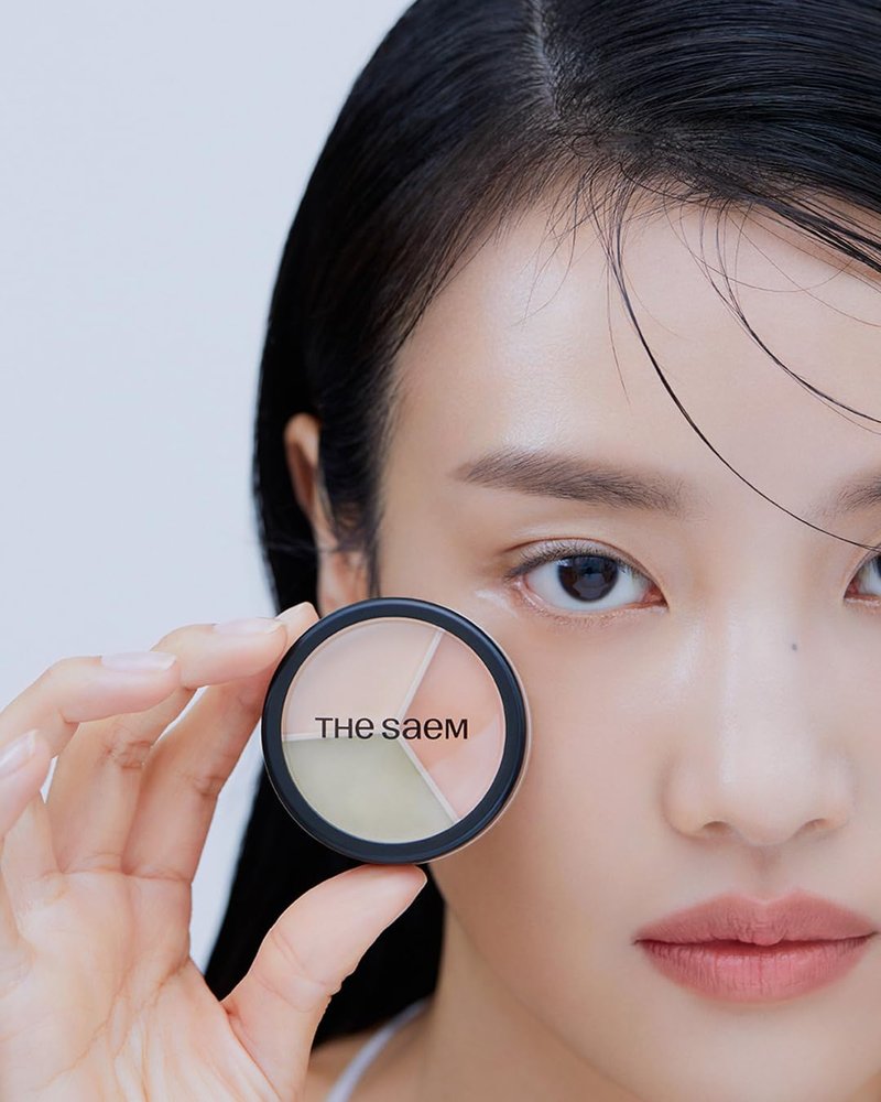 THESAEM Cover Perfection Triple Pot Concealer - 05 Dark Up Beige for Dark Circles & Under-Eye - 3-Color Multi Concealer Palette with Volume & Brightening - Korean Makeup with Sweet Almond Oil