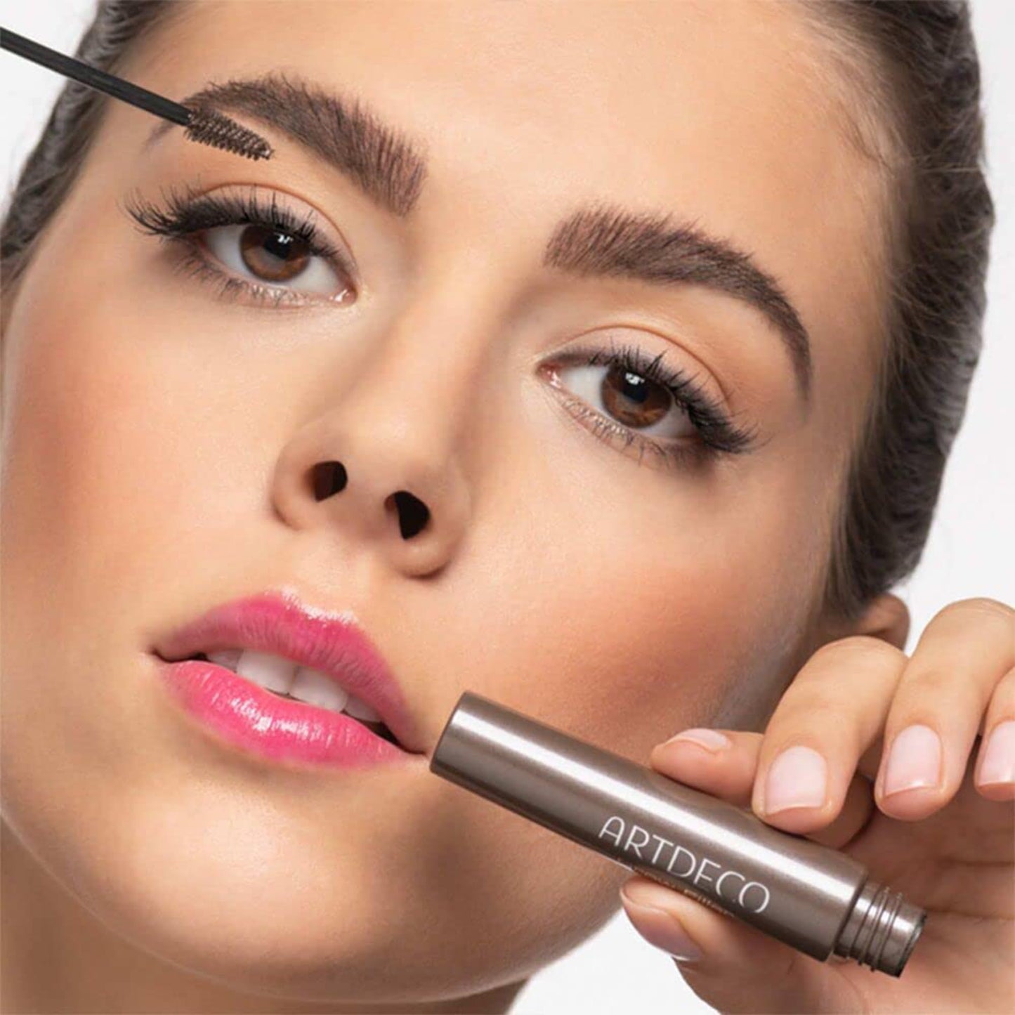 ARTDECO Brow Filler - Brown N03 - Make Brows Fuller & Thicker - Tinted Gel Shapes, Defines & Fixes in Place - Mini Brush for Easy Application - Eyebrow Gel - Eye Makeup - 0.24 Fl Oz