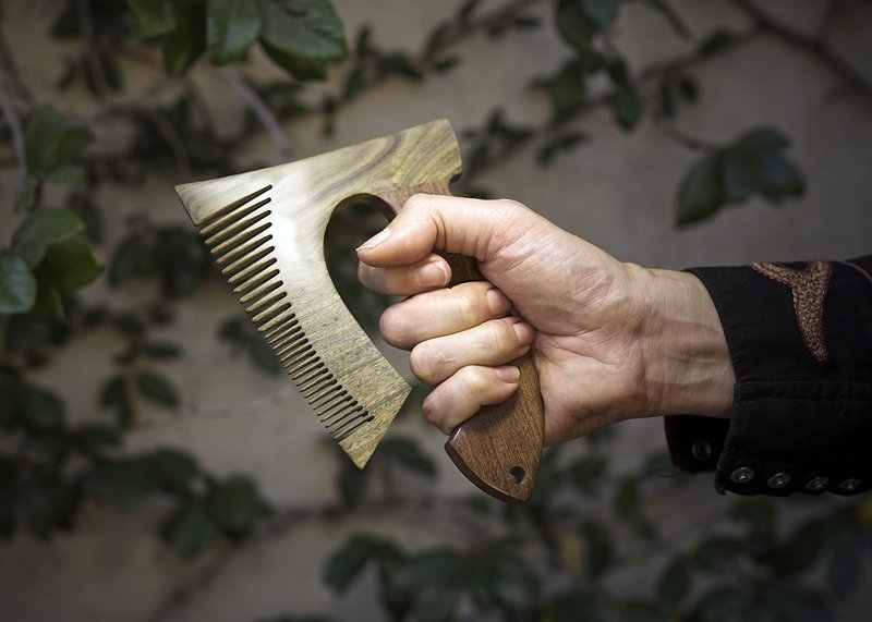 THE BEARDED AXE BEARD COMB | Woodsman | Green Sandalwood/Golden Sandalwood | Artisan Crafted