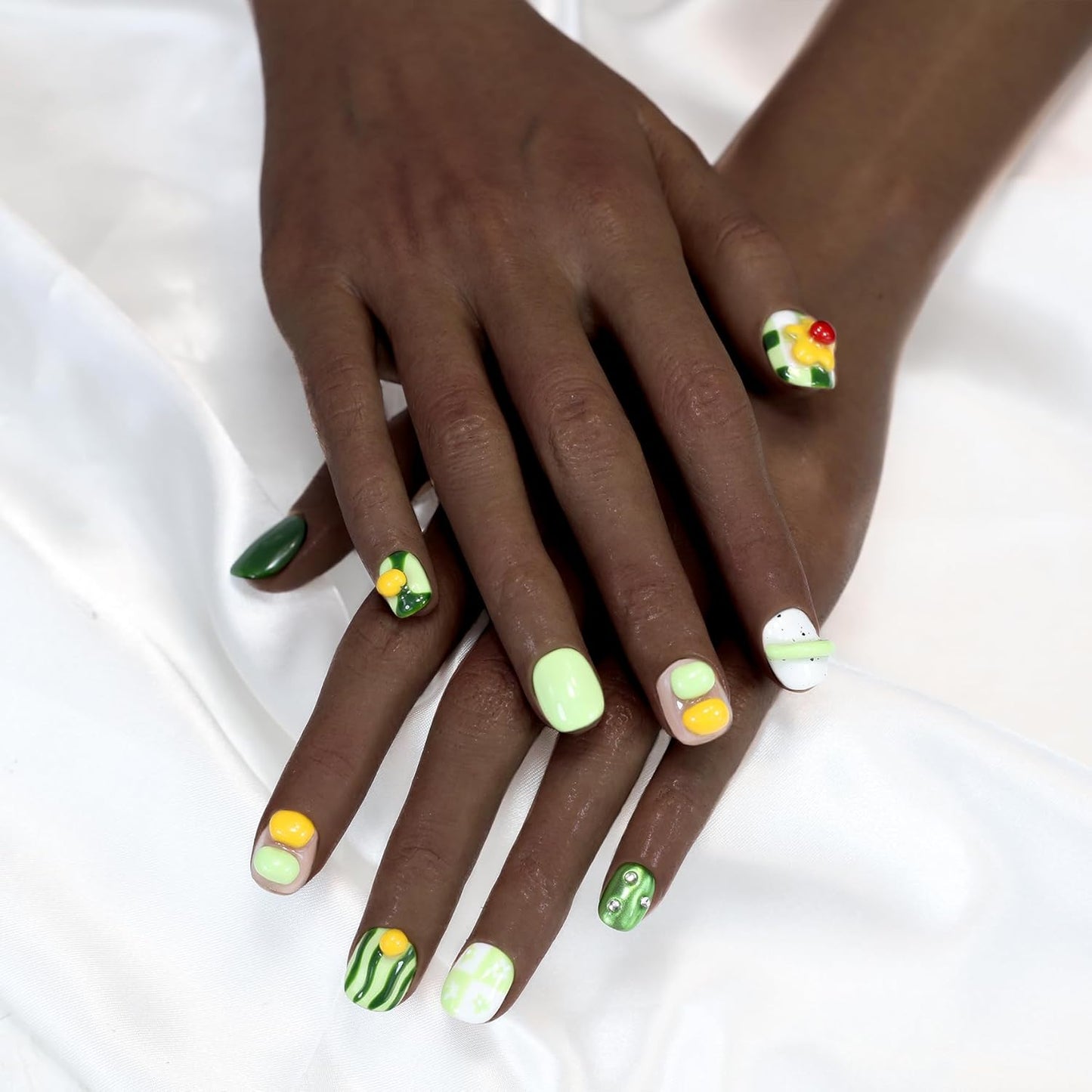Avocado Press-On Nails - Handcrafted Fruit Design Manicure Set for Women (XS)