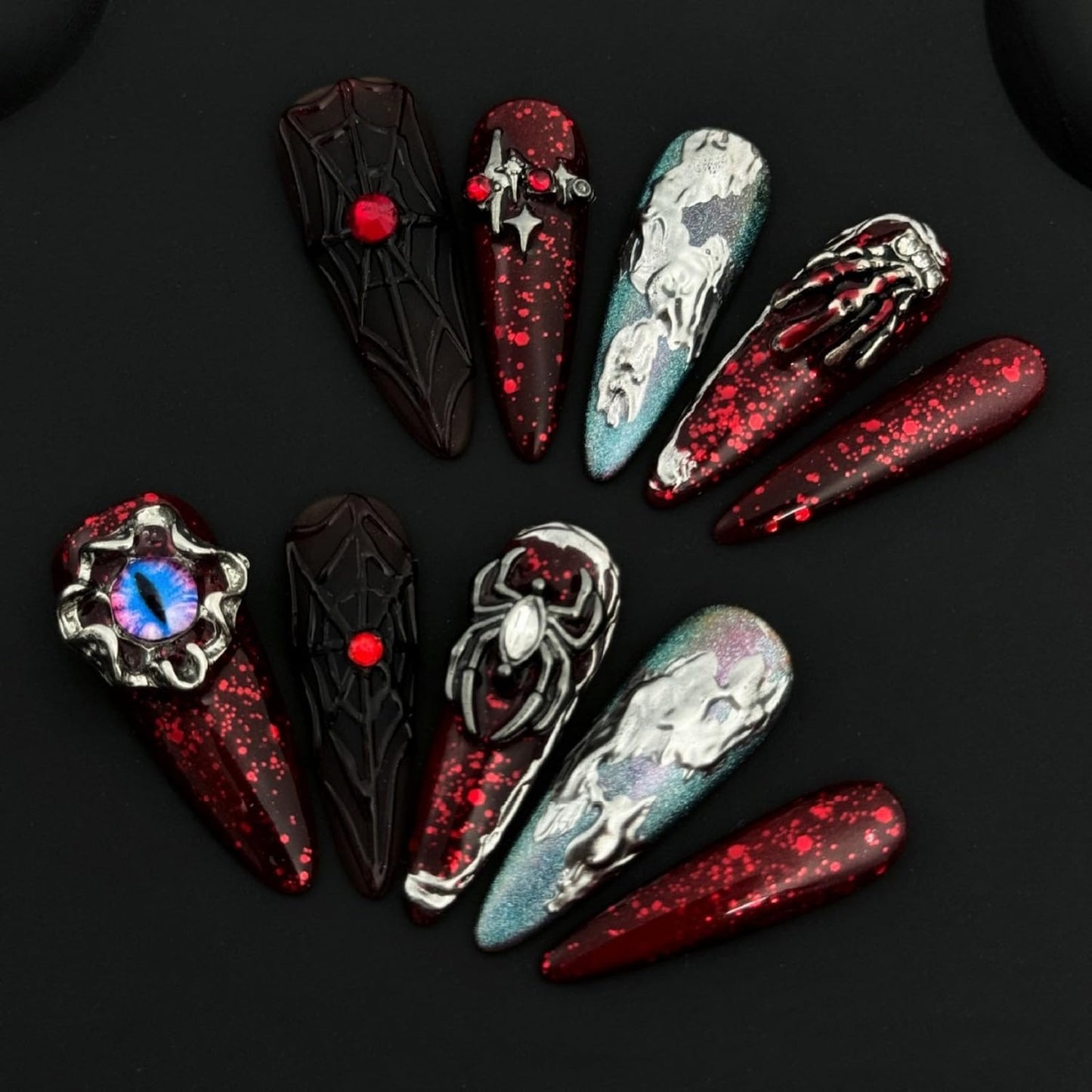 Christmas Press-On Nails - Short Square Gel Full Cover with Reindeer & Santa Designs