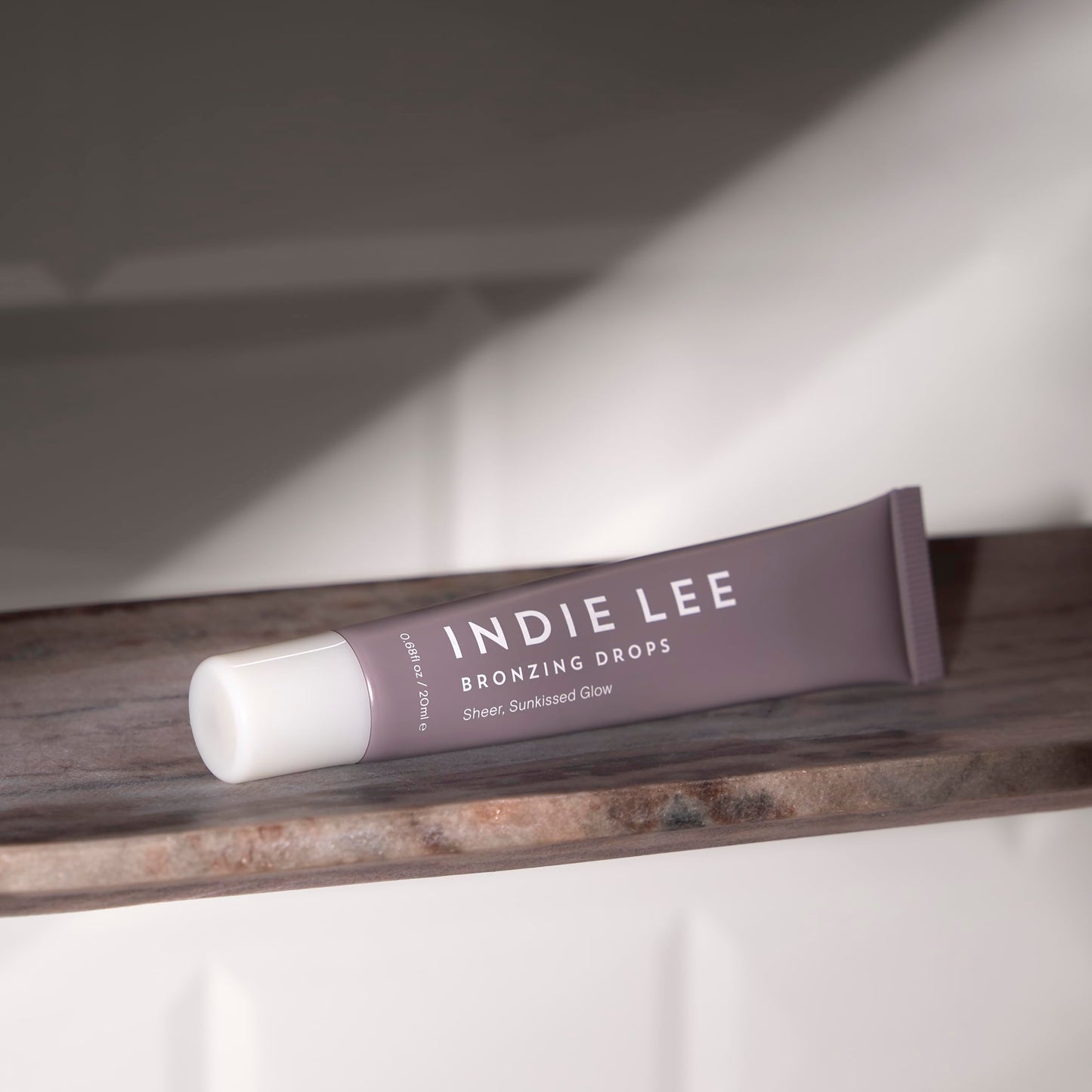 Indie Lee Bronzing Drops for Face & Body - Hydrating Face Makeup for a Sheer Glow - Liquid Bronzer & Highlighter with Niacinamide & Squalane - Universal Shade for All Skin Tones (0.67 Fl oz)