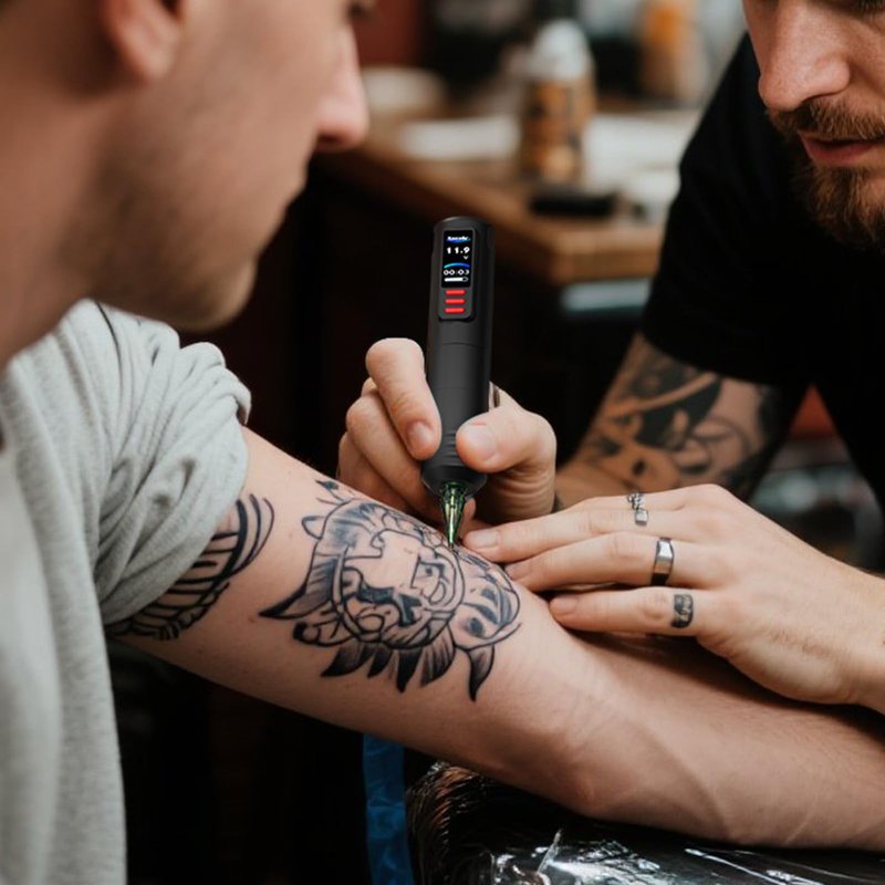 Tattoo Gun,Tattoo Kits Tattoo Machine with Two 1600mAh Batteries,Power Supply 20PCS Needle Cartridges, Practice Skin,Transfer Paper, 7 color Ink, Complete Tattoo Kit for Professional tattoo artist