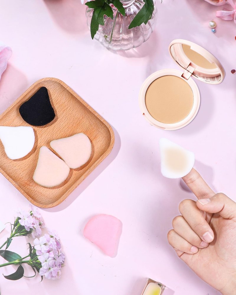 Glavatrix 8 PCS Mini Powder Puff, Finger Setting Powder Puffs for Face, Small Velour Triangle Makeup Sponge (Black+White+Nude+Pink)