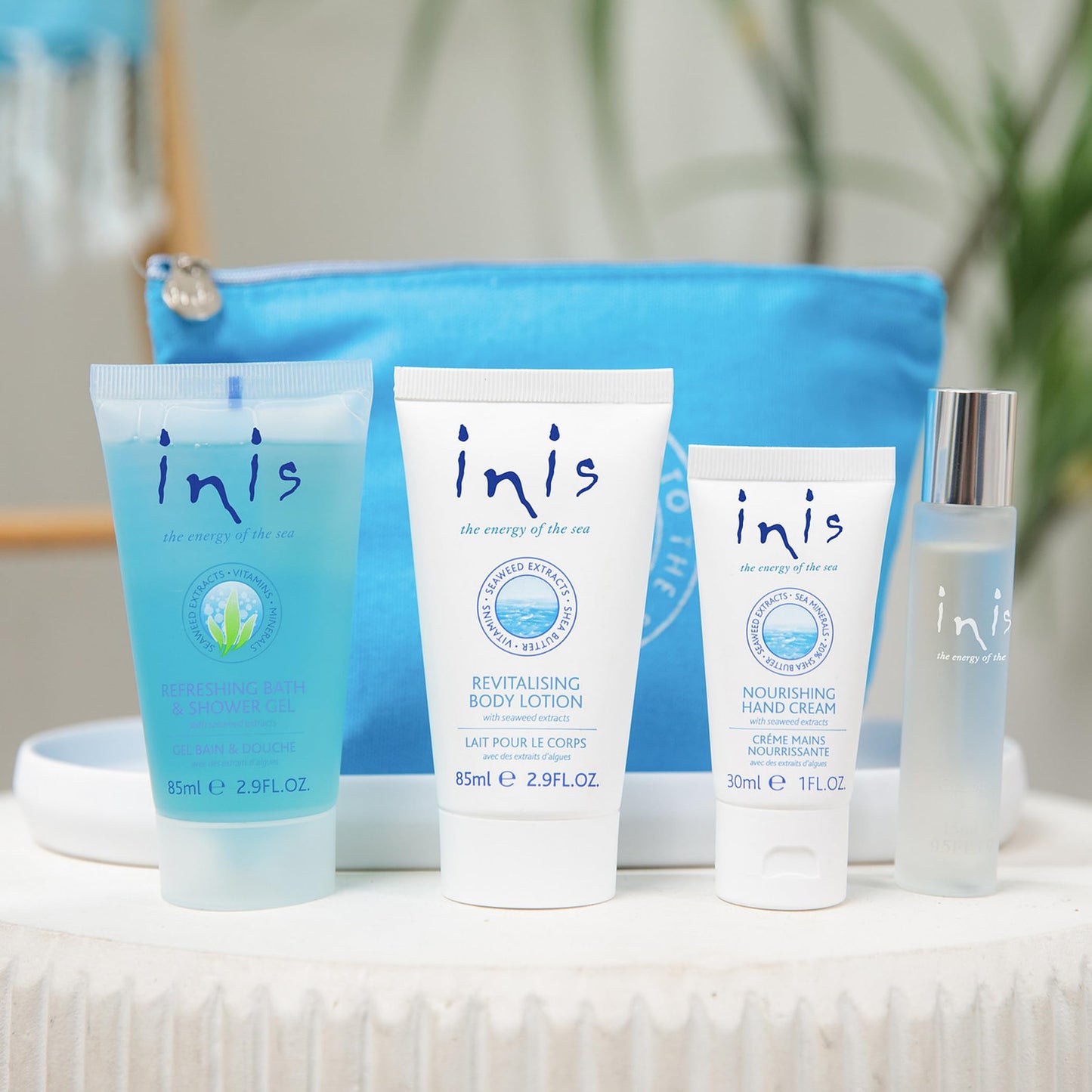 Inis the Energy of the Sea - Voyager Gift Set for Women and Men, Travel Size Toiletries with Mini Cologne, Bath and Shower Gel, Body Lotion and Hand Cream, Clean Ocean Fresh Unisex Fragrance