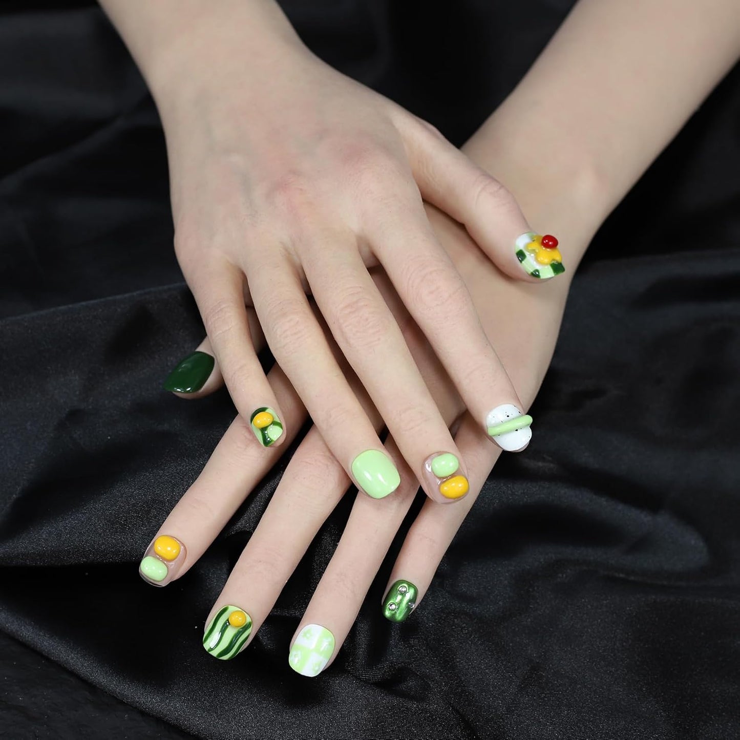Avocado Press-On Nails - Handcrafted Fruit Design Manicure Set for Women (XS)
