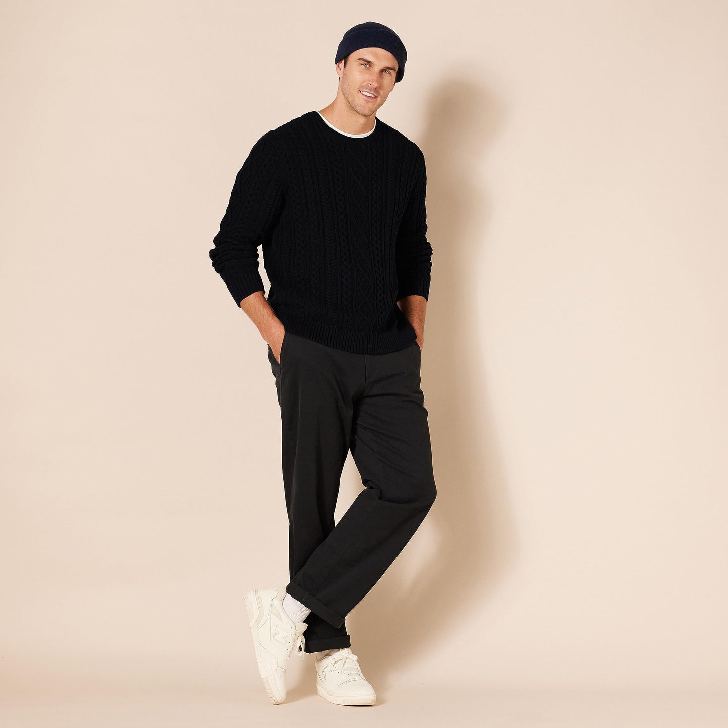 Amazon Essentials Mens Long-Sleeve 100% Cotton Fisherman Cable Crewneck Sweater