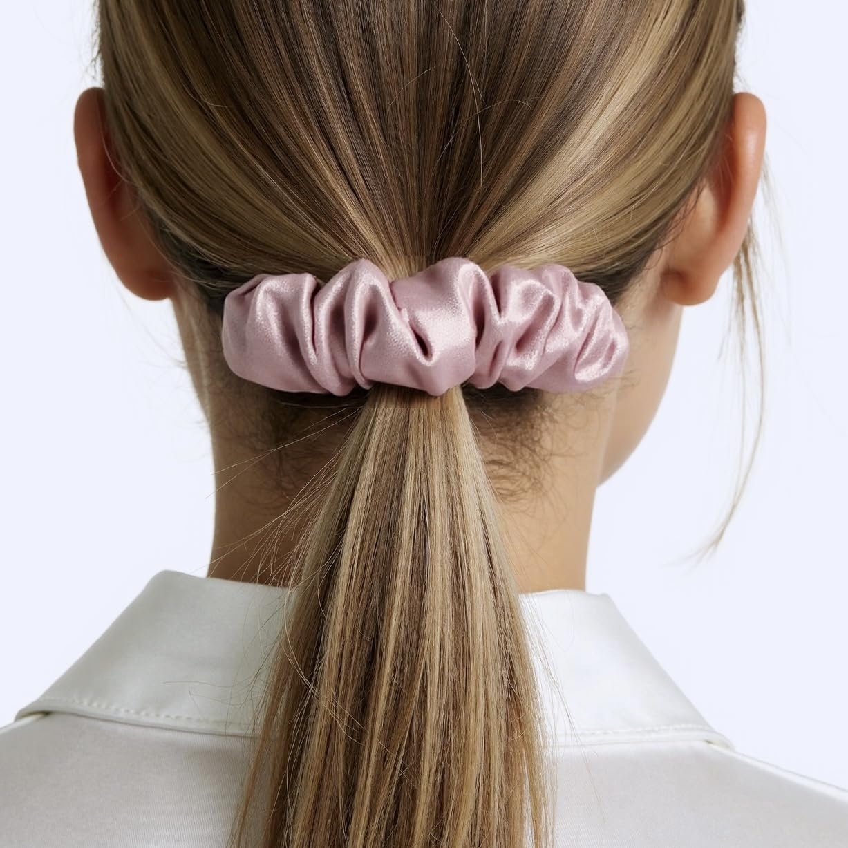 Silk scrunchies,ties for frizz&breakage prevention,scrunchies for women,ponytail holders,hair ties suitable as a gift (white+black+blue+pink+camel)