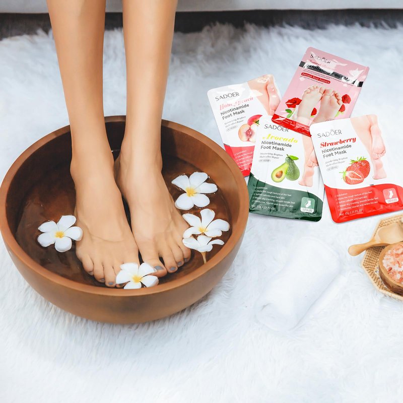 Swiffen 24 Pcs Fruits Beauty Hand Foot Mask Bulk Hydrating Hand Foot Moisturizing Gloves Shea Butter Aloe Mask for Spa Kit Beauty Skincare Galentines Day Gift for Women