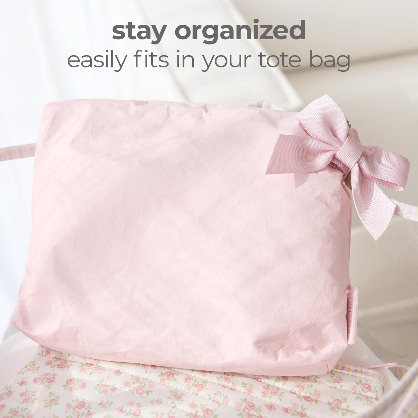 Case-Mate Essential Crinkle Bow Makeup Bag - Ballet Pink