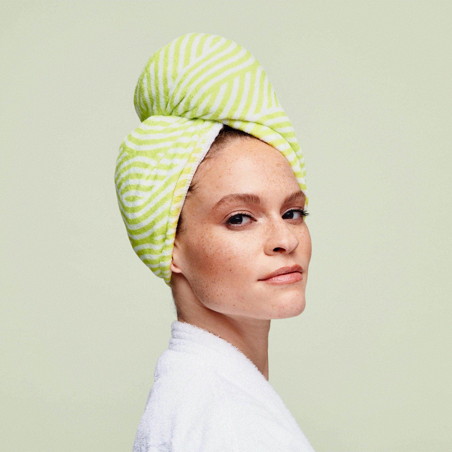 DevaCurl DevaTwist Anti-Frizz Microfiber Towel Wrap, Hands Free Design