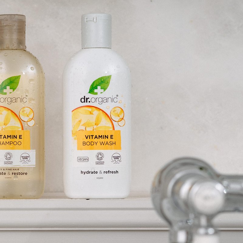Dr. Organic, Vitamin E Body Wash, Natural, Vegan, Cruelty Free, Paraben & SLS Free, Hydrating, 250ml