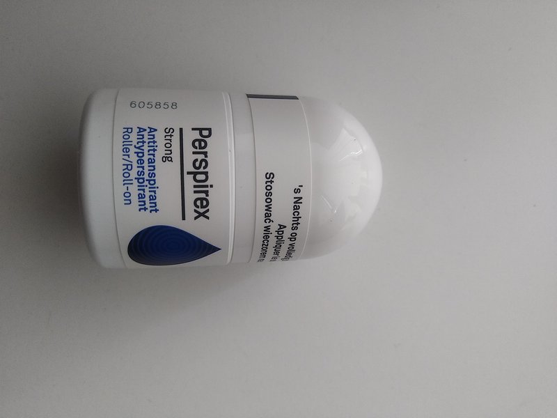 Etiaxil Strong Antiperspirant Roll-on 15 ml./0.5 fl.oz.