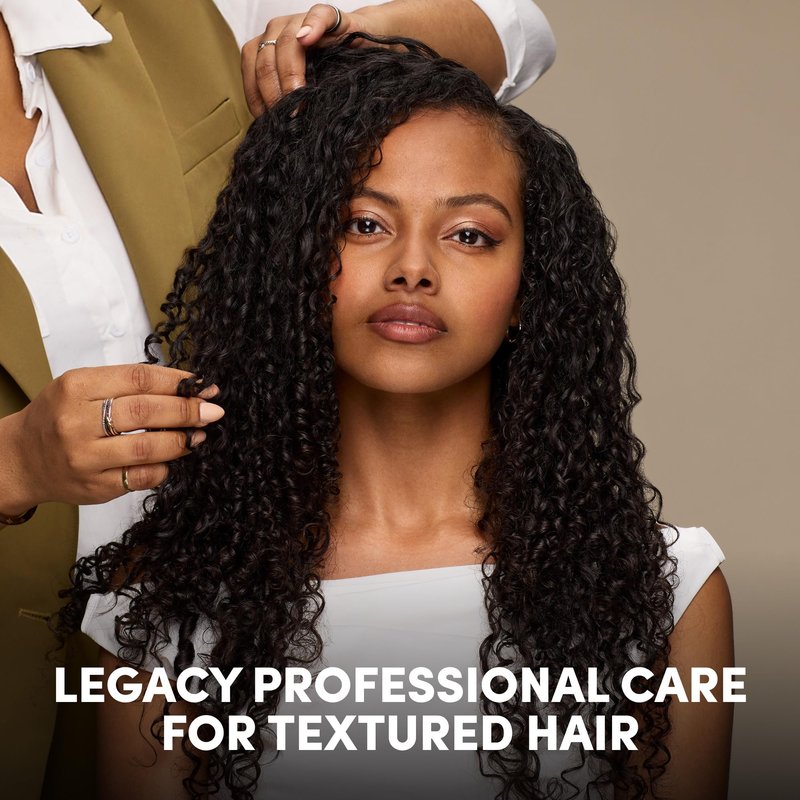 Mizani Moisture Fusion Gentle Clarifying Shampoo - Cleanses Hair to Get Rid Of Buildup, With Charcoal, For Curly Hair