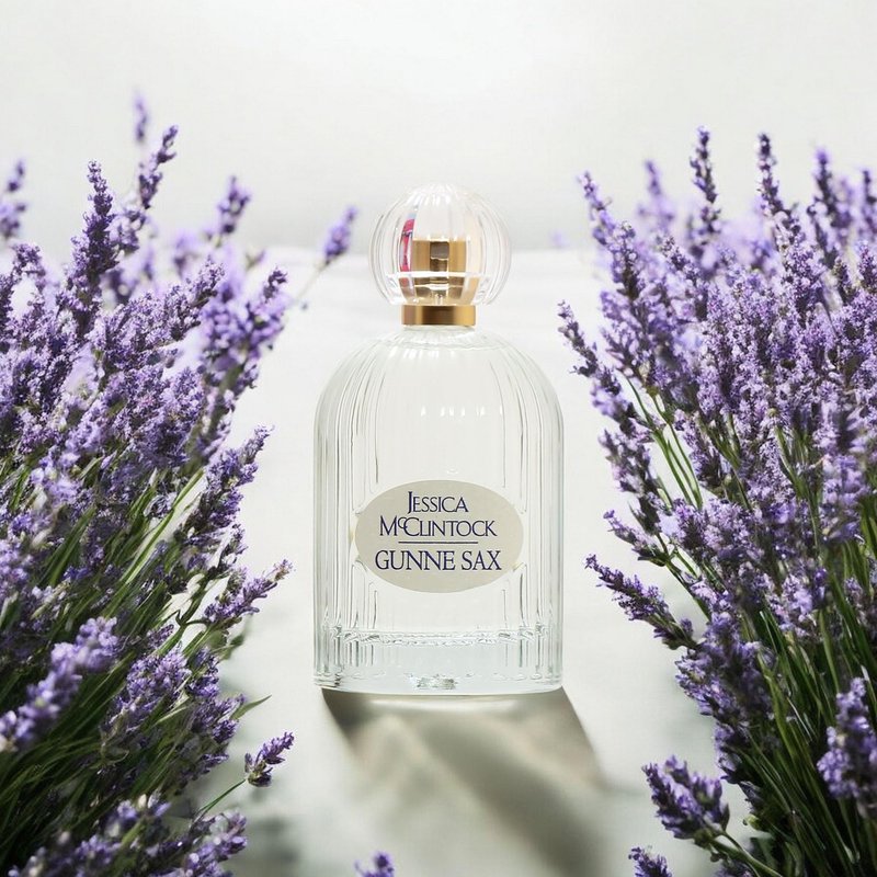 Jessica McClintock Gunne Sax Eau De Parfum Spray for Women, 3.4 oz - Warm Floral Fragrance with Bergamot, Freesia, Iris, Sandalwood & Musk, Vintage-Inspired Bottle