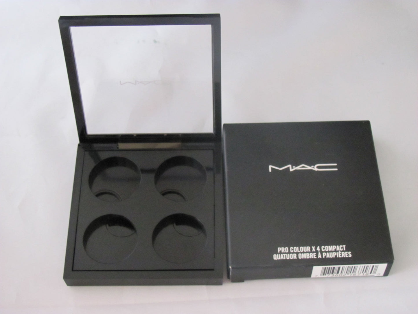 MAC Pro Colour X4 Compact for Pro Pan Shadows