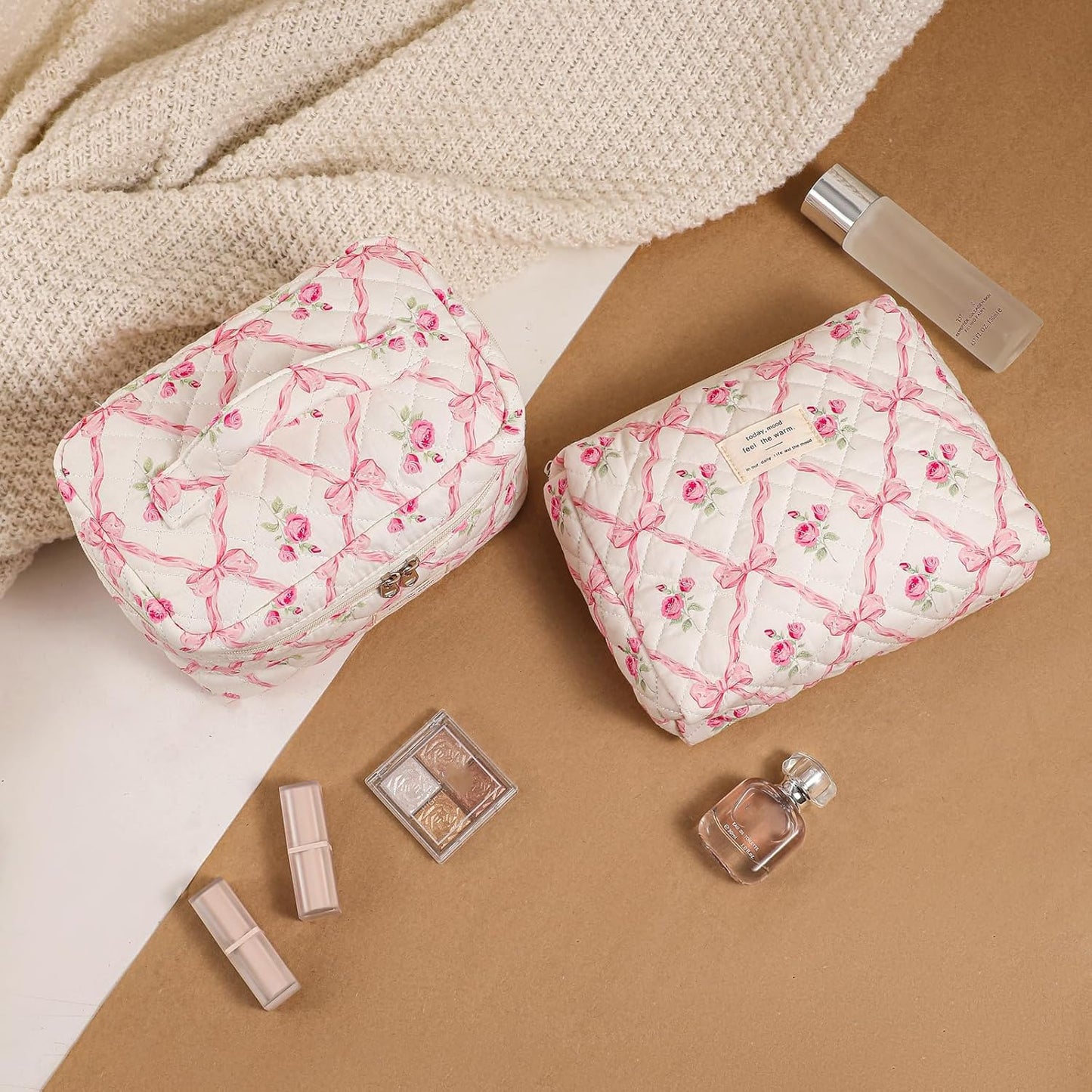 RSRSLEII 3Pcs Large Quilted Makeup Bag for Women and Girls, Cute Coquette Floral Cotton Cosmetic Bag, Aesthetic Travel Organized Toiletry Bags (3Pcs Pink Bows)