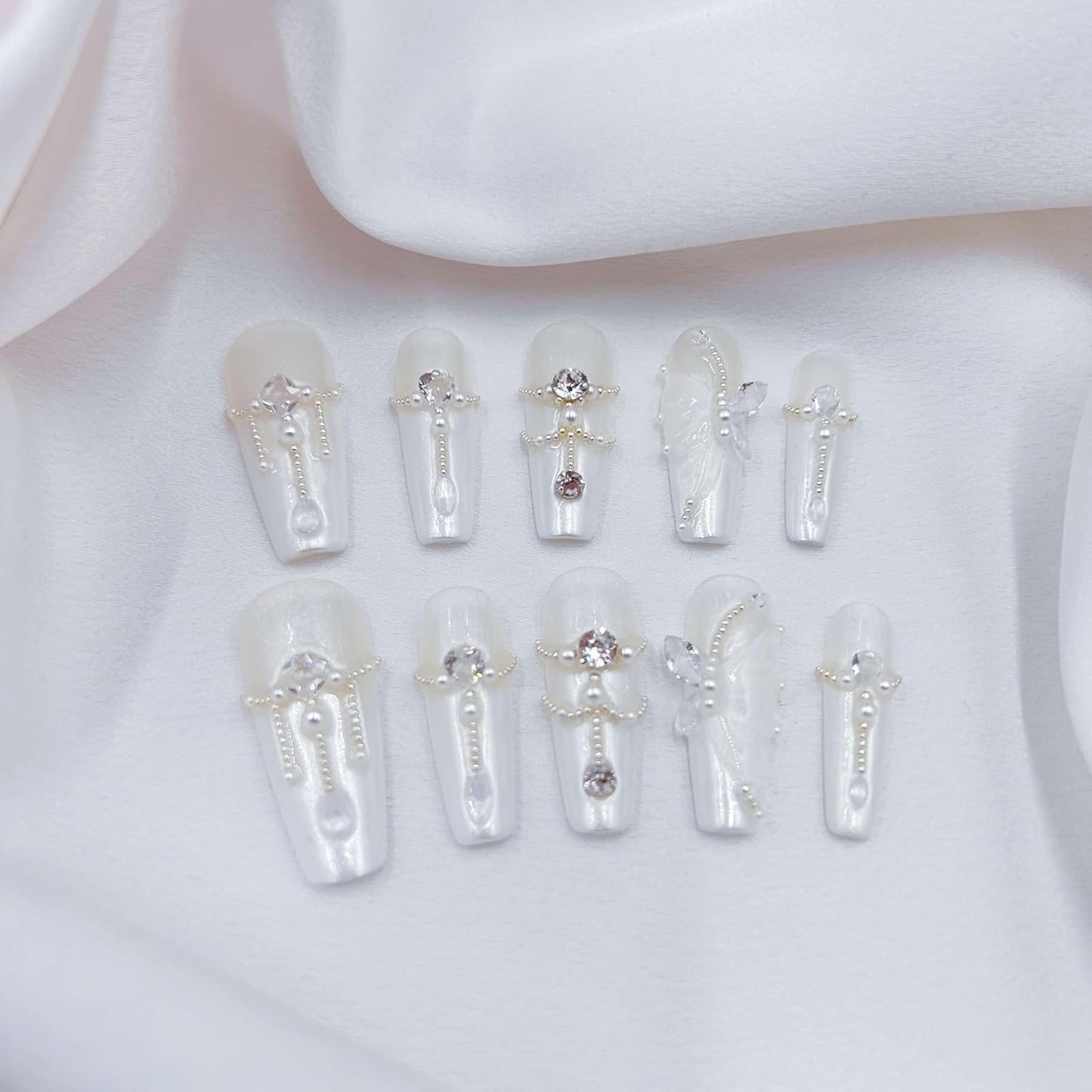 White Wedding 3D Flower Press-On Nails | Reusable Coffin Nails for Women - 20pcs (Pearl Romance, L)