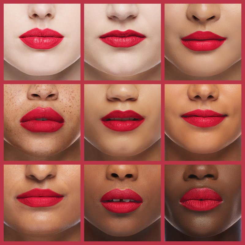 Revlon Super Lustrous 5-Piece Lipstick Gift Set, High Impact, Moisturizing, 460 Blushing Mauve & 430 Soft Silver Rose (Pearl), 775 Super Red & 777 Vampire Love (Cream), 025 Insane (Matte), 0.75 Oz