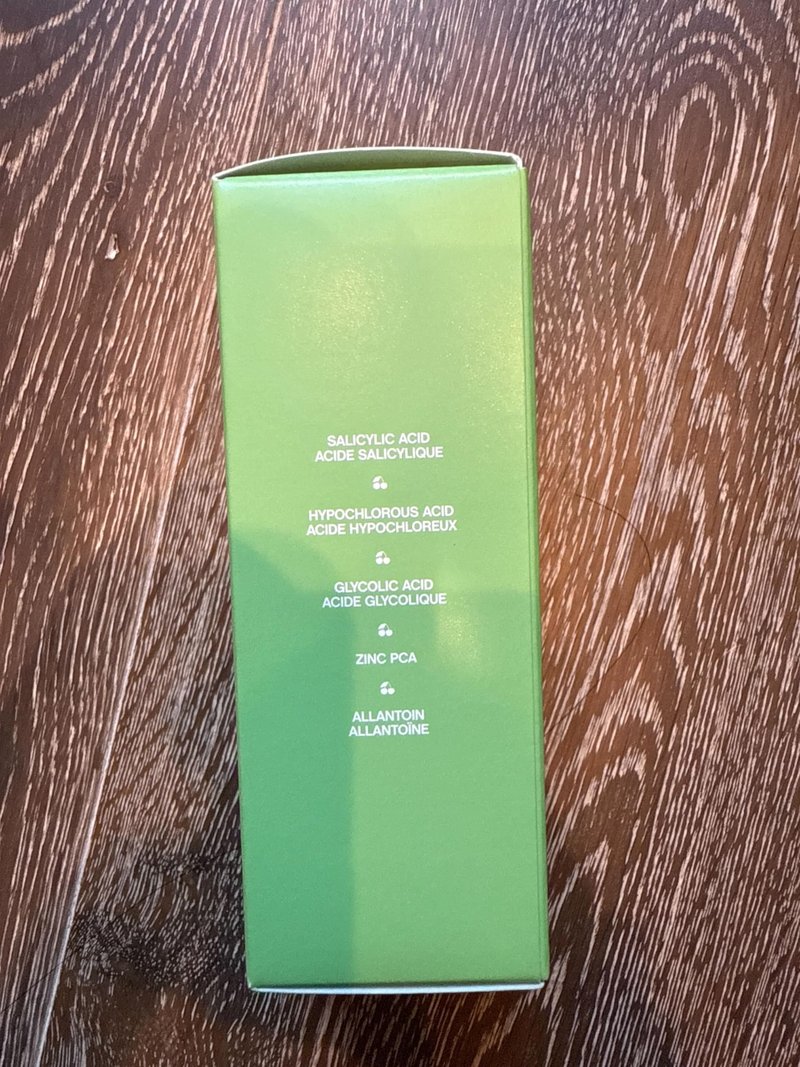 Clearly Acne Clarifying + Calming Mist for Face & Body | Reduces Acne, Blackheads, & Redness | Strengthens Skin Barrier & Evens Texture | 2% Salicylic Acid + AHA | Vegan & Cruelty-Free (4 fl oz)