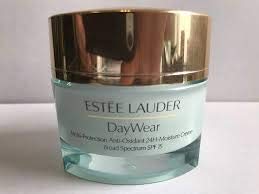 Estee Lauder DayWear Multi-Protection Anti-Oxidant 24-H Moisture Creme, SPF 15, for Normal/Combination Skin