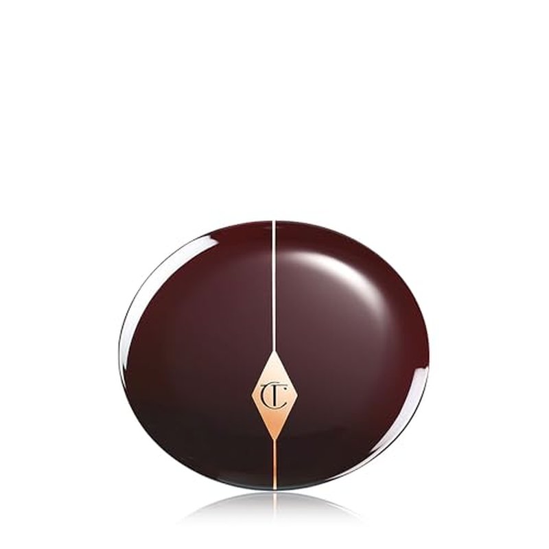 Charlotte Tilbury Cheek to Chic Powder Blush - Two-Tone Cheek Makeup with a Radiant, Luminous Finish - Buildable Color that Smooths, Buffs & Blends for a Light Reflecting Glow