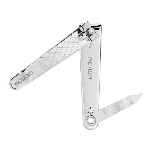 Revlon Nail Clipper With File, Manicure Care Tool With a Curved Blade for an Accurate Trimming and Grooming, Easy to Use (Pack of 1)