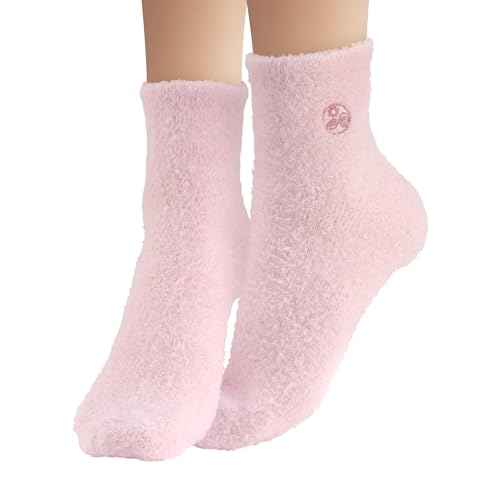 Earth Therapeutics Aloe Vera Socks ? Infused with Natural Aloe Vera & Vitamin E ? Helps Dry Feet, Cracked Heels, Calluses, Rough Skin, Dead Skin - Use with Your Favorite Lotions - Pink