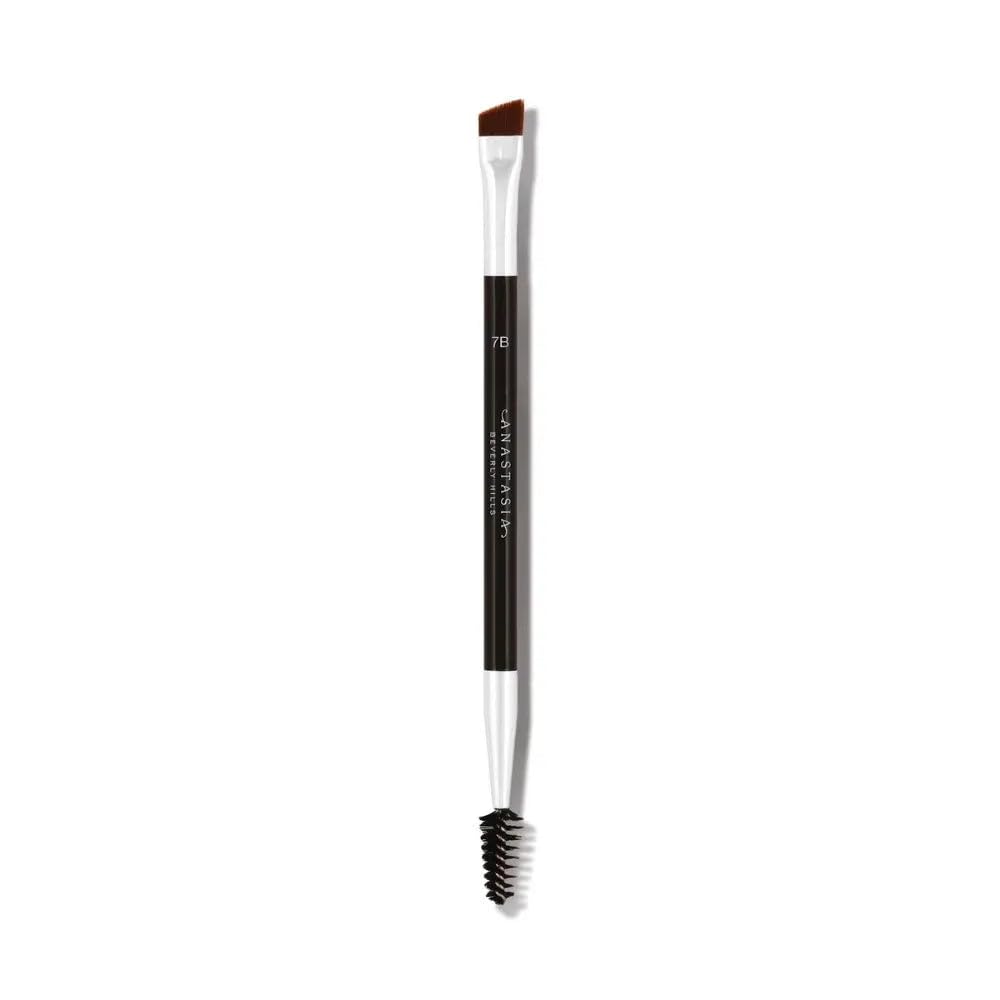 Anastasia Beverly Hills 7B Brush - High-Performance Synthetic Tapered Brow Brush for Powder and Cream, Essential Tool for Natural-Looking Brows