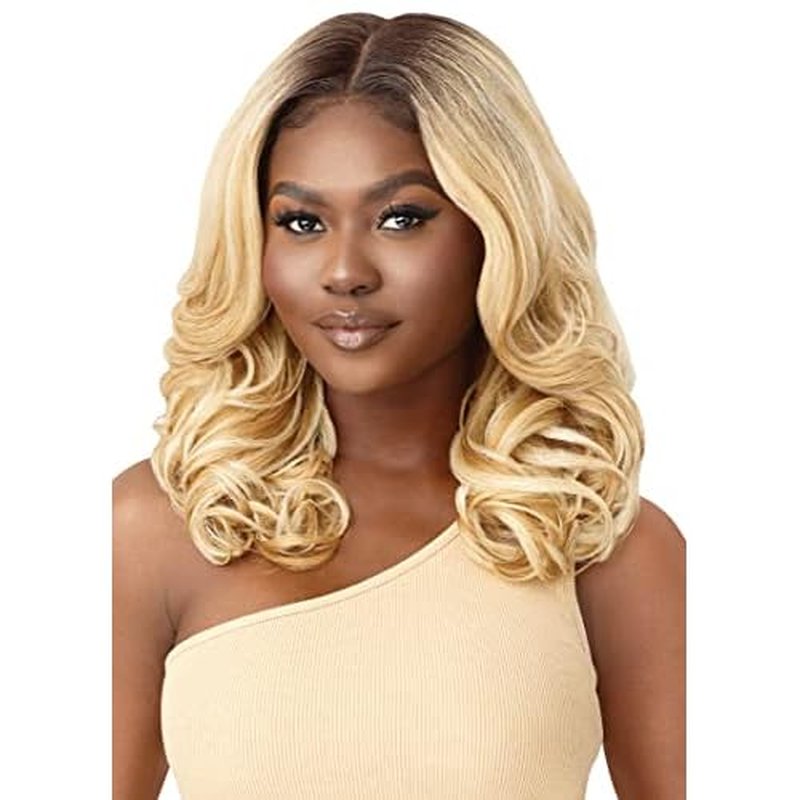 Outre Melted Hairline HD Lace Front Wig VANYA (DR2-CHOCOLATE SWIRL)