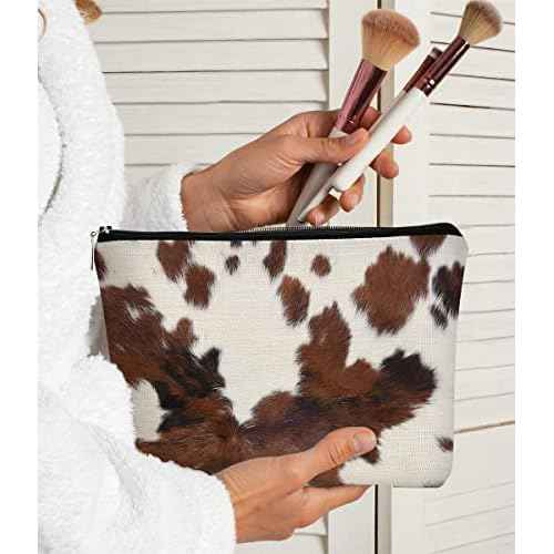 Western Cow Print Small Makeup Bag,Cowhide Pattern Cosmetic Bag Best Gift Idea for Cow Lovers Teen Girls Women, Western Accessories Birthday Christmas Day Gifts for Cow Mom Teen Girl Daughter Sister