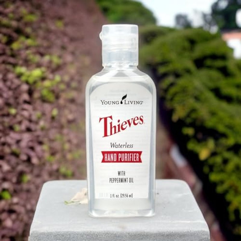 Young Living Thieves Waterless Hand Purifier with Peppermint Oil - Effective cleanser for the Whole Family - Promotes Good Hygiene with Soft Hands - 1oz x 6 Pack