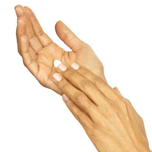 No7 Protect & Perfect Intense Advanced Nourishing Hand and Nail Cream - Anti Aging Hand Cream with Vitamin B5 - Contains Matrixyl 3000+ Collagen Peptide Anti Wrinkle Technology (75 ml)