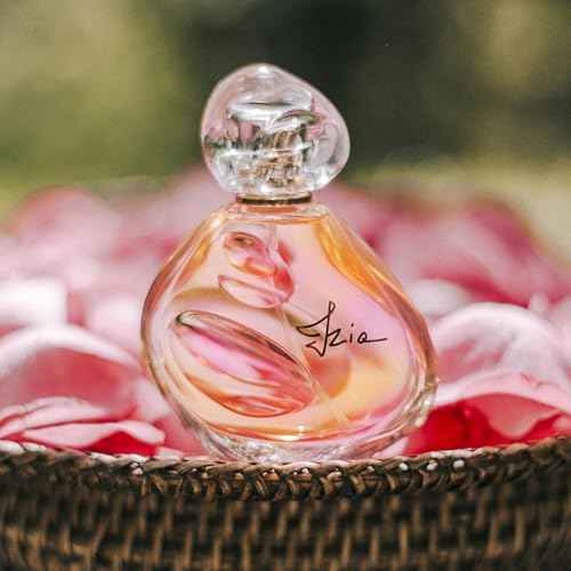 Sisley Paris Izia - 100 mL - Eau de Parfum for Women - Floral, Fresh Fragrance
