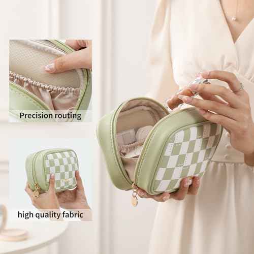 RIGHT AWAY Checkered Makeup Bag for Purse,Small Cosmetic Bag Organizer for Women, Travel Make Up Pouch Waterproof Toiletry Bag Cute Makeup Case for Travel Accessories(Green Checkerboard)