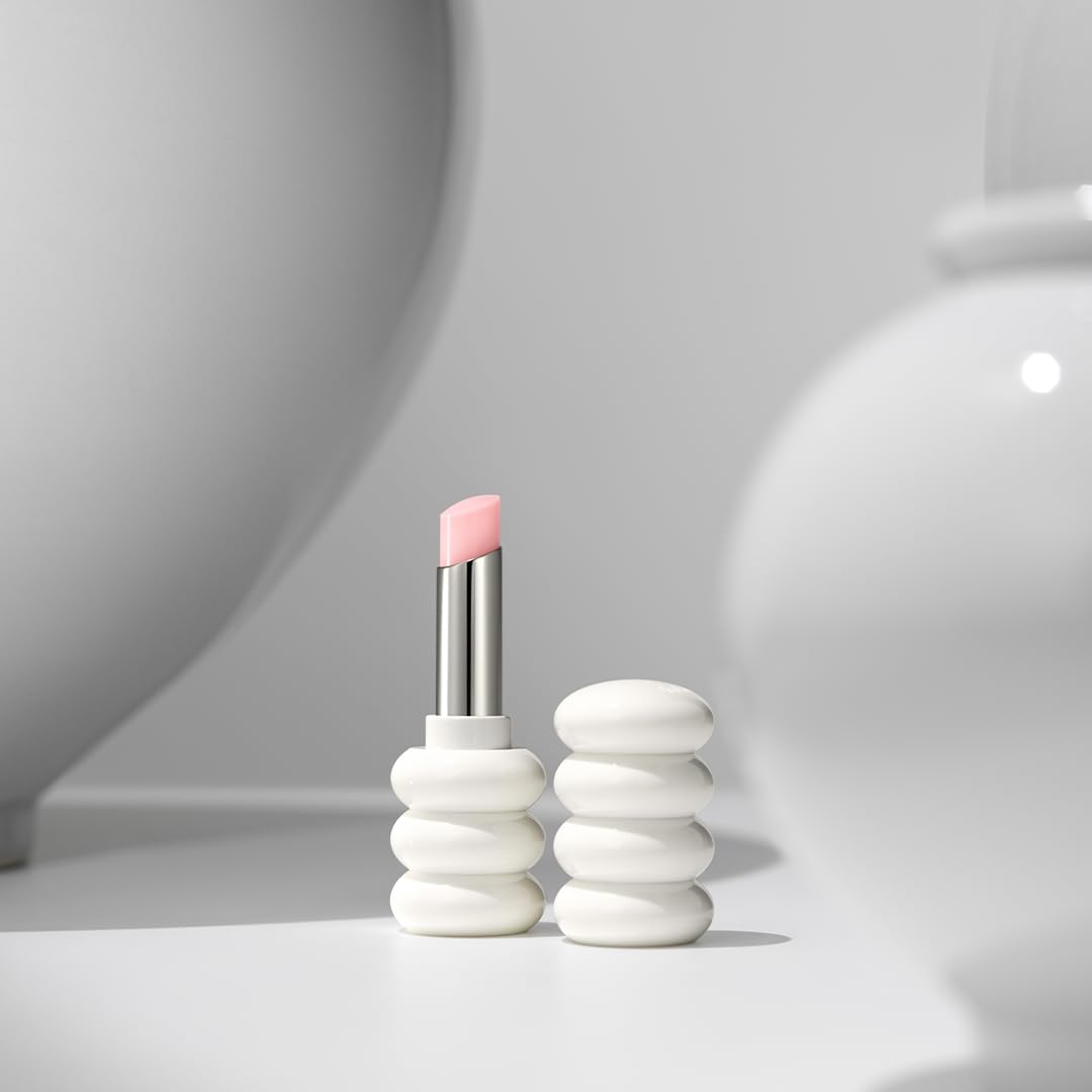 Sulwhasoo Glowing Lip Balm Set Holiday 2025: A three-piece glow-boosting set to prep, hydrate, and visibly revitalize lips and skin.