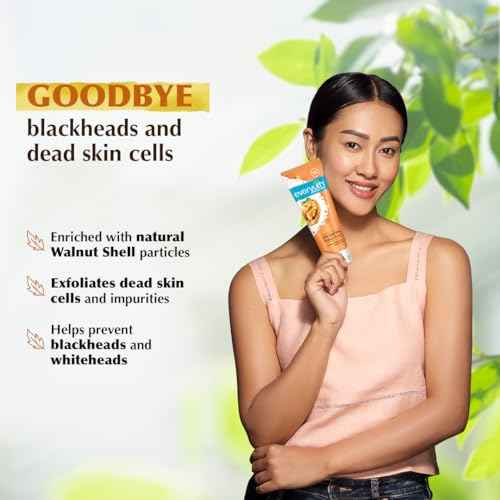 Everyuth Walnut Exfoliating Scrub Nano Multi-vita & Walnut Shell Particles (100g) by Everyuth