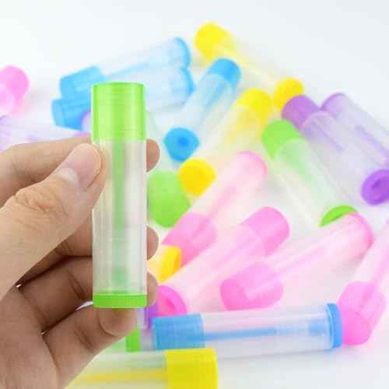 25 Pcs Clear Empty Lip Balm Tubes Lip Balm Containers Lipstick Container with Caps DIY Lip Balm Tubes Refillable Lip Balm Tube for Homemade Lip Gloss Lipstick 5.5Ml Plastic Lip Balm Containers